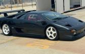 MIS with Door-to-Door Delivery of 2 Lamborghinis