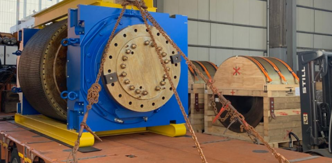 KGE Baltic with Transport of 2 Heavy Valves for Mining Industry