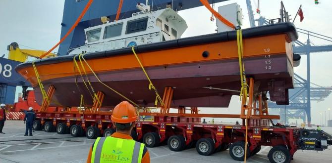 Fleet Line Shipping Services Load Pilot Boat from UAE to Africa