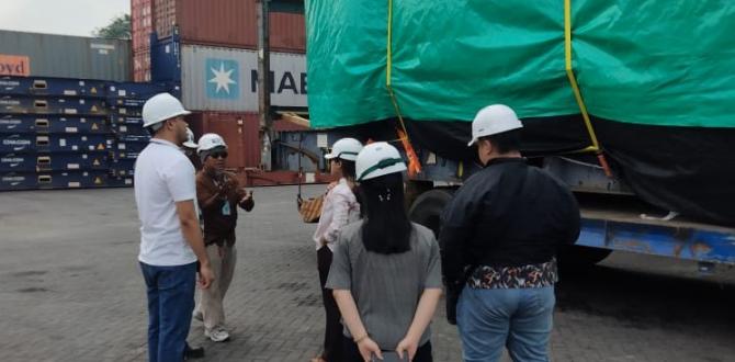 An Experienced Logistics Team at Lintas Cakrawala Logistik