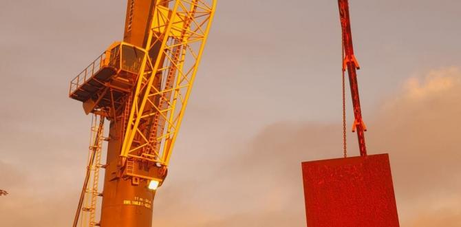 Europe Cargo Handle Transshipment Breakbulk Operation of Steel Pillars