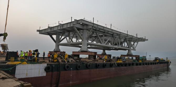 EXG Compete Heavy Lift Load-Out & Offshore Installation