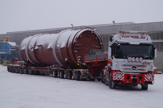 Hacklin Logistics Deliver Through Heavy Snow