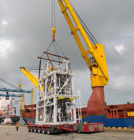 Megalift with Loadout of PWT Skid at Port Klang