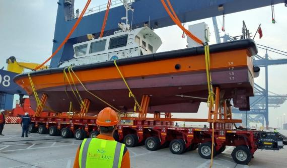 Fleet Line Shipping Services Load Pilot Boat from UAE to Africa