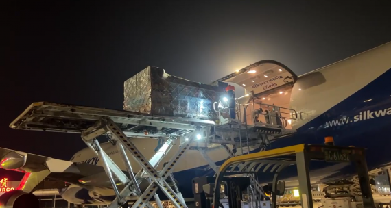 Protranser with Air Shipment of Equipment from China to France