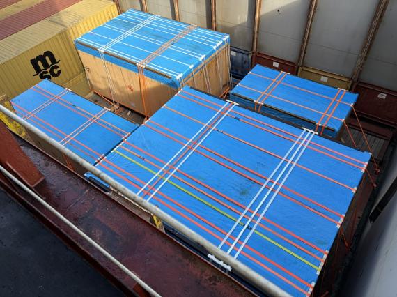 EZ Link & Central Oceans Cooperate to Handle Press Machine