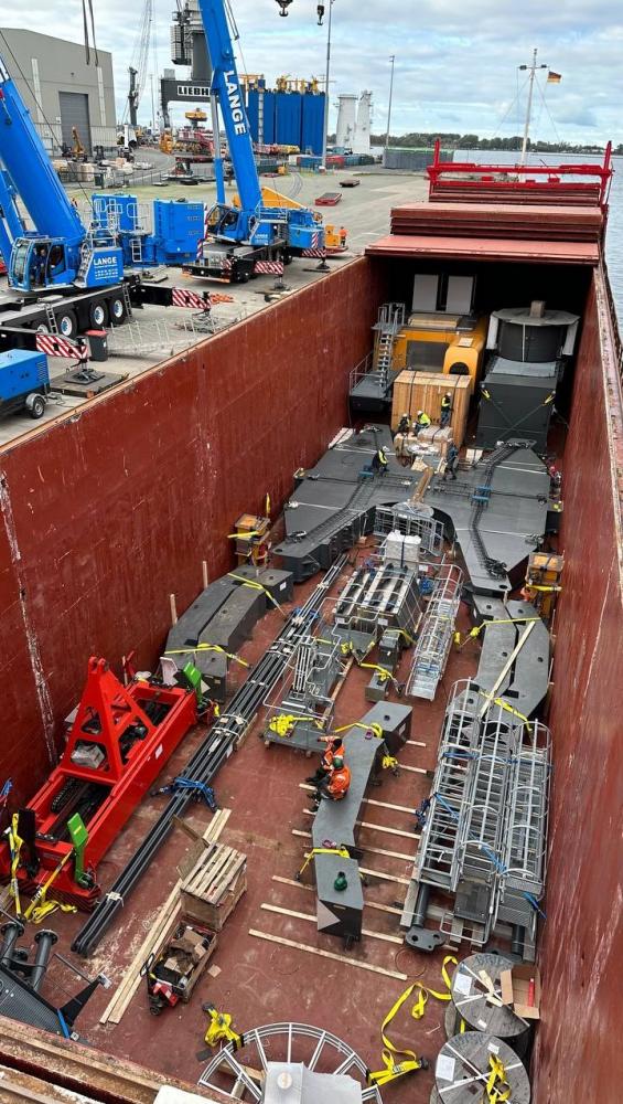 ITERIS Provide Fresh Solutions for Complex Project Cargo