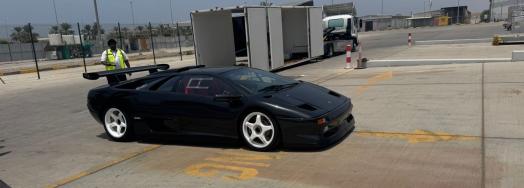 MIS with Door-to-Door Delivery of 2 Lamborghinis