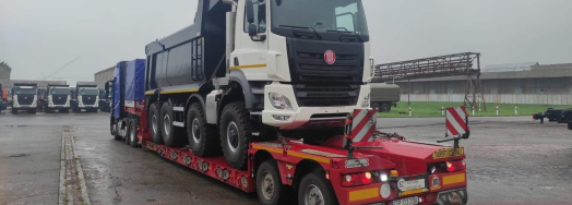 BATI Transport T158 Trucks from Czechia to Azerbaijan